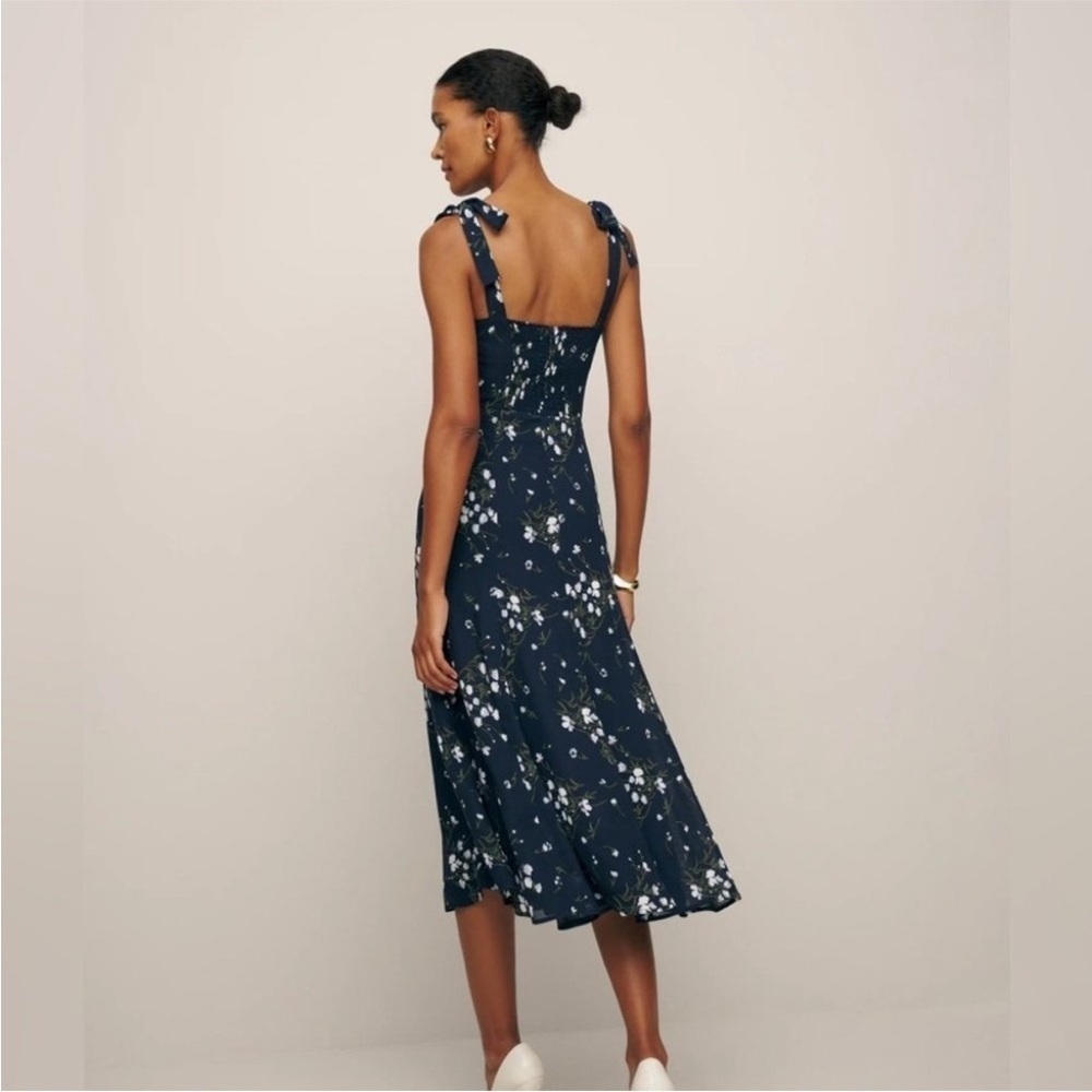 NWT Reformation Nadira Midi Dress in Chopine | Navy Floral - size 0 - Picture 3 of 10